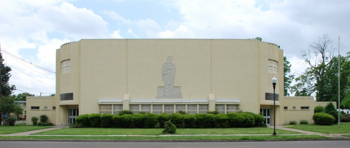 Civic Auditorium--built as a WPA project in 1939 and designed by none other than Jackson architect E.L. Malvaney