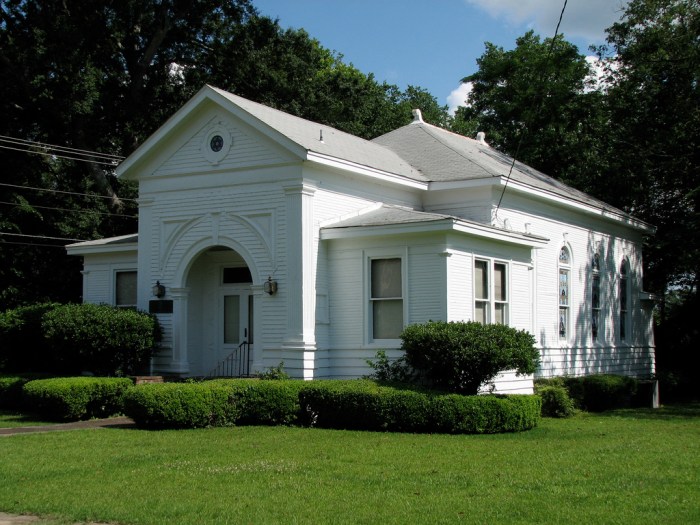 Temple Beth El by joseph a