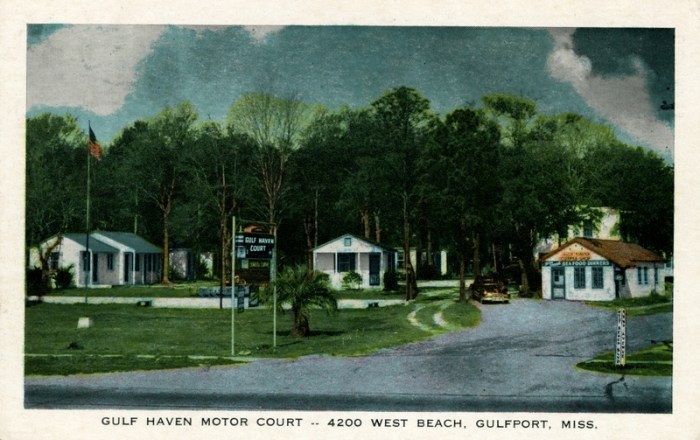 From Gulf Haven Motor Court - 4200 West Beach, Gulfport, Miss. Sysid 90441. Scanned as TIFF in 2007/08/20 by MDAH. Credit: Courtesy of the Mississippi Department of Archives and History.