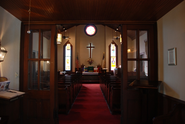 interior, Carrollton Methodist Church (1885)