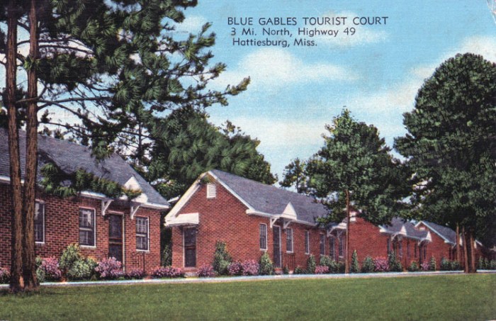 VacationPostcardsBlueGables