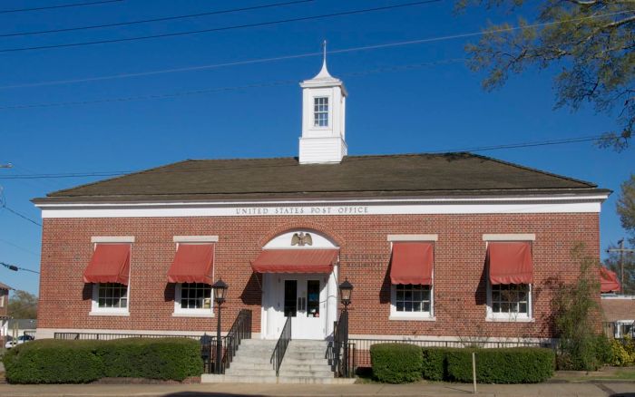 Hazlehurst post office