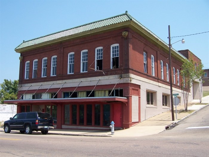 Mississippi Landmarks 2014 Preservation in Mississippi