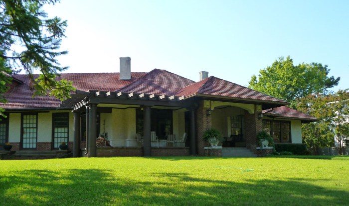 Peterson House, 3220 Drummond Street, Vicksburg
