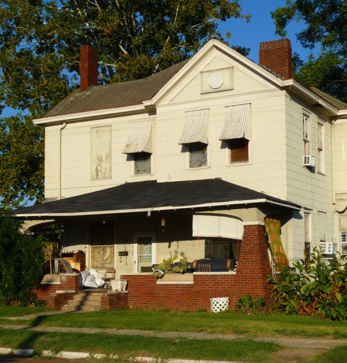 Yazoo City Craftsman Porches04