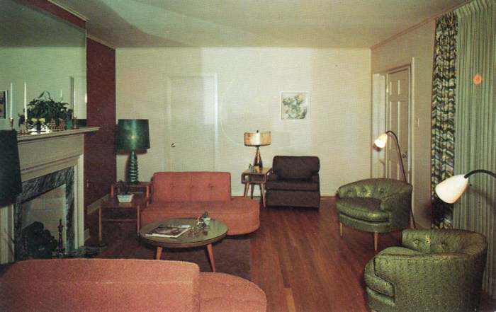 HINDS JUNIOR COLLEGE< RAYMOND, Miss. Home Arts Building. Completely modern throughout, the Home Arts Building offers Hinds girls a wide variety of theory and practice in all phases of home-making and sound home-economics principles. Kitches, sewing laboratories, and living accommodations include the latest equipment.