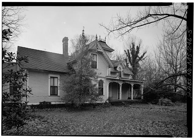 MS-246-1. Skipwith House, University of Mississippi, South Front from Southwest. March 1975, Jack E. Boucher, HABS Photographer.