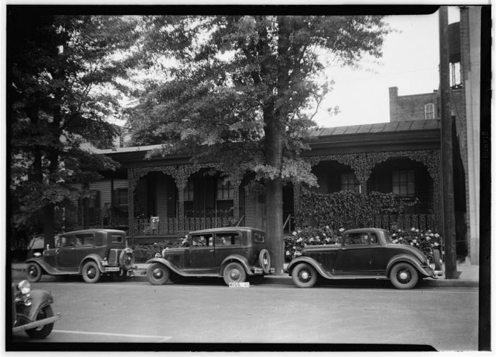 FRONT (NORTH ELEVATION) - Colonel Powers House, Amite Street, Jackson, Hinds County, MS. James Butters, Photographer, May 20, 1936