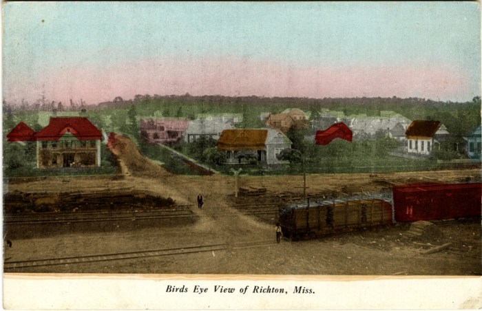 From Birds-eye view of Richton, Miss. Sysid 94339. Scanned as tiff in 2008/05/27 by MDAH. Credit: Courtesy of the Mississippi Department of Archives and History, Cooper Postcard Collection.