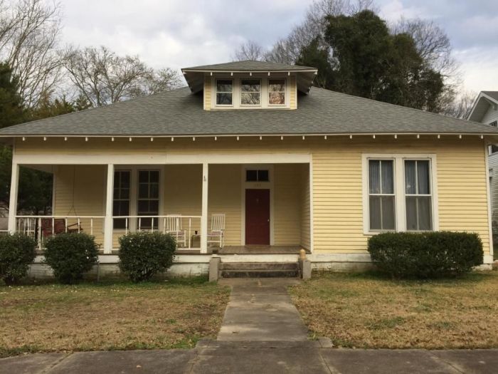 304 S. Long St., Aberdeen