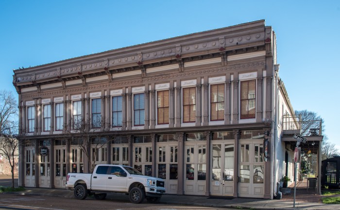 Bowie tavern w Mesker